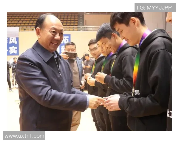 篮球联赛发展新趋势:聚焦年轻球员崛起与全球化赛场布局 篮球联赛发展新趋势:聚焦年轻球员崛起与全球化赛场布局